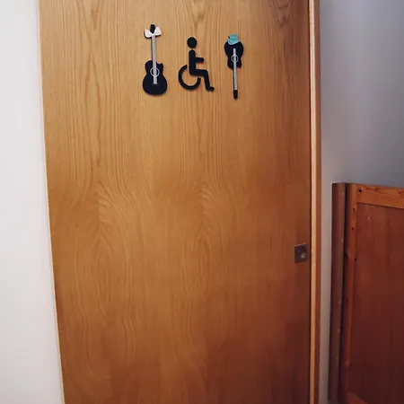 Albergue Rock School ,algarve