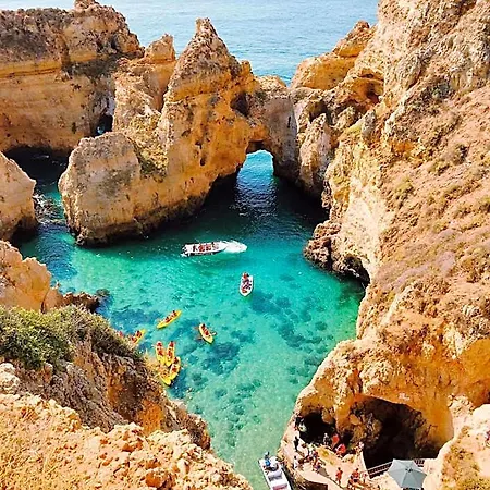 Hostel Rock School ,algarve