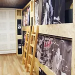 Rock School ,algarve Hostel *